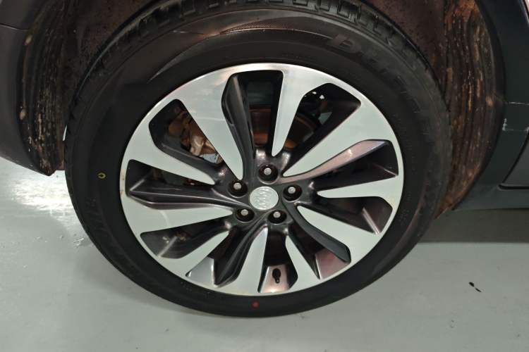 Used Buick Encore 2017 18T Automatic Two-Wheel Drive Urban Elite Model
