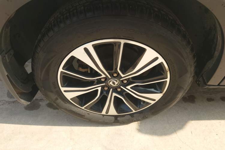 Used Dongfeng Aeolus AX7 2018 Classic 1.6T Automatic Luxury Model
