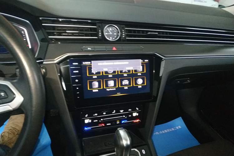 Used Volkswagen Magotan 2020 330TSI DSG Leading Model
