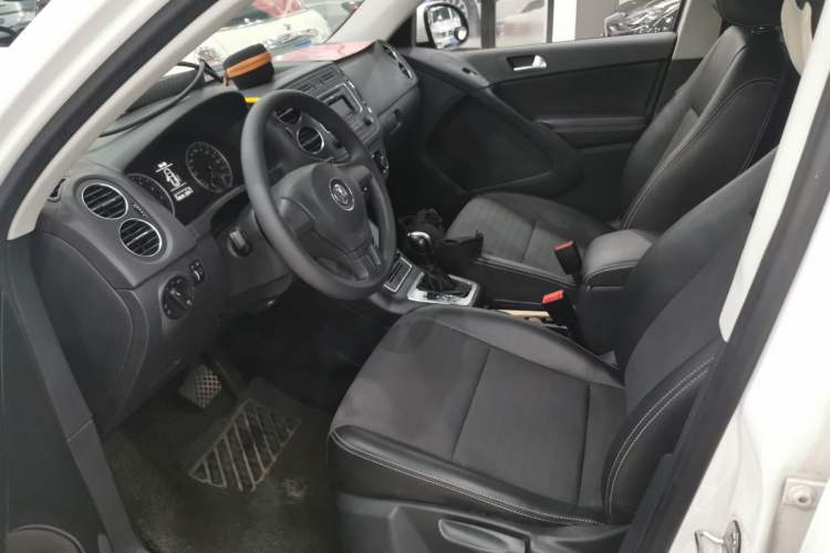 Used Volkswagen Tiguan 2017 300TSI Automatic Two-Wheel Drive Silk Road Luxury Edition
