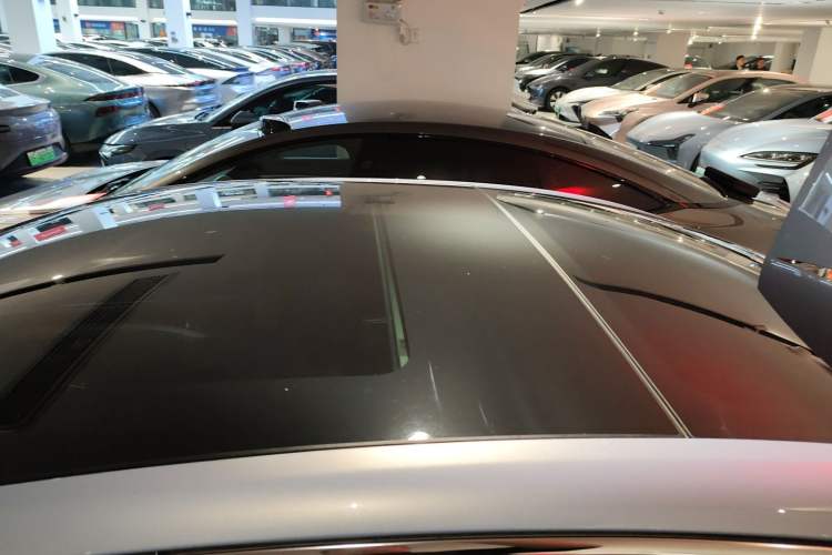 Used  ER6 2021 New Dynamic Edition 620km Smart Enjoyment Version
