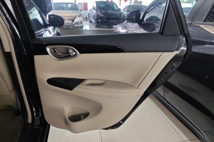 Used Nissan Sylphy 2019 1.6XV CVT Smart Connect Luxury Edition China VI Standard
