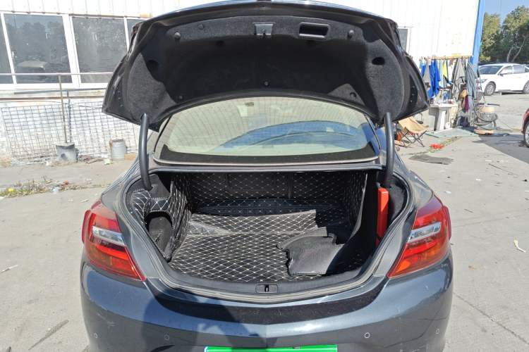 Used Buick Regal 2015 2.0L Leading Fashion Edition
