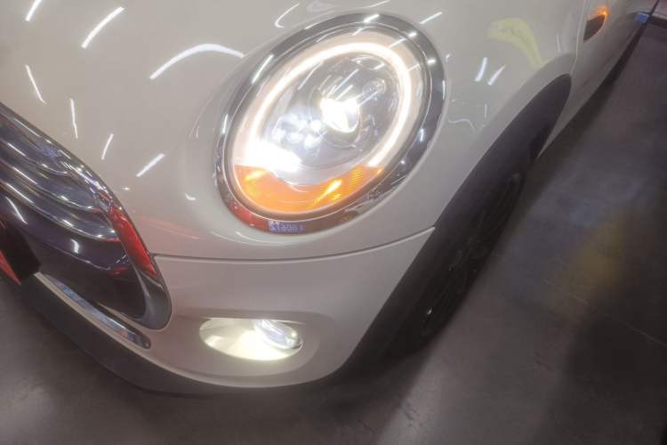 Used MINI MINI 2016 1.5T COOPER Performance Edition 5-door version