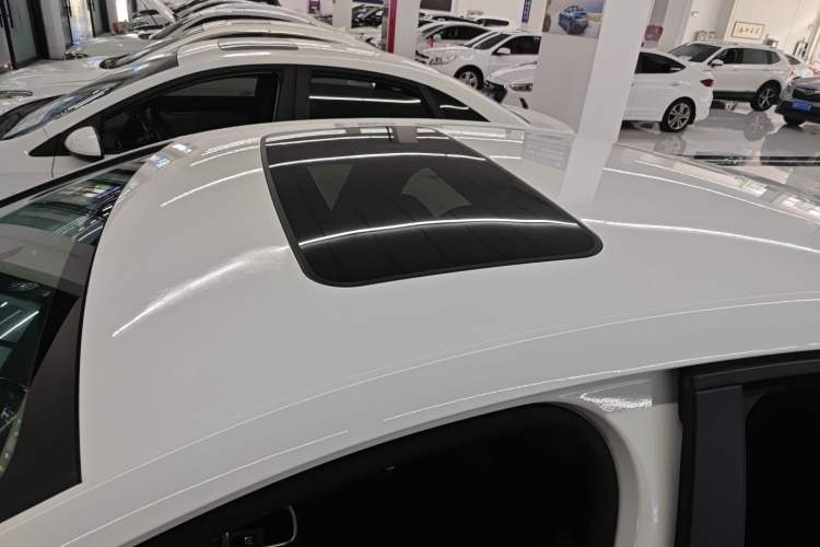 Used Chevrolet Cruze 2018 320 Automatic Pioneer Sunroof Edition