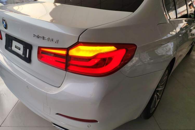 Used BMW 5 Series 2018 528Li Launch Special Edition
