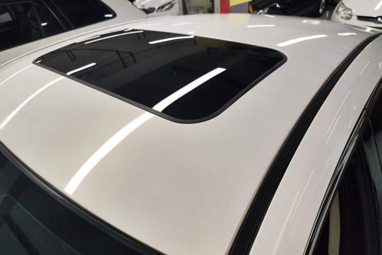 Used Mazda Atenza 2015 2.0L Blue Sky Luxury Edition
