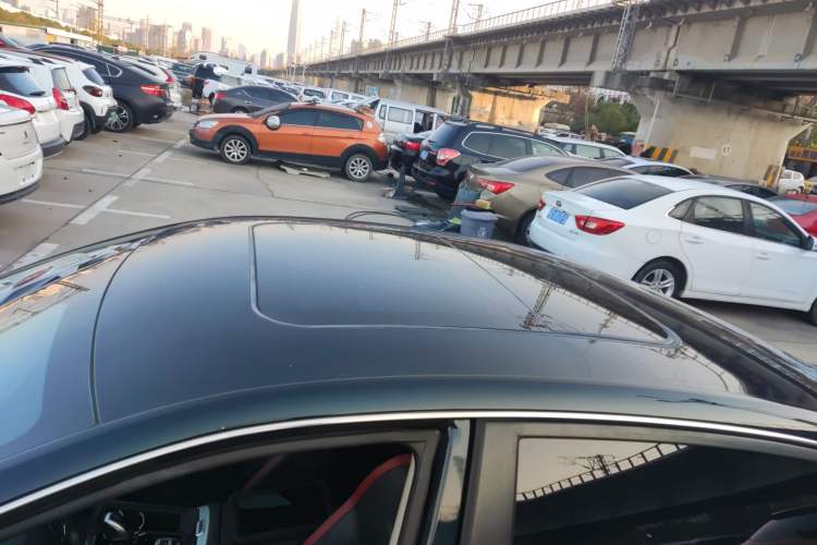 Used Dongfeng Aeolus Yixuan MAX 2023 1.5T Super-Powered Dad Edition
