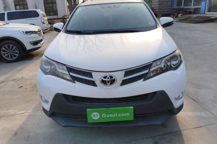 Used Toyota RAV4 2013 2.0L CVT Two-Wheel Drive Urban Edition