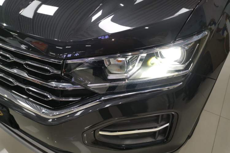 Used Volkswagen Tayron 2020 330TSI Two-Wheel Drive Luxury Smart Connectivity Version
