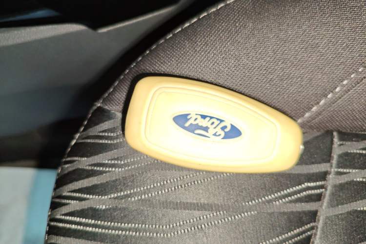 Used Ford EcoSport 2013 1.5L Automatic Prestige Model
