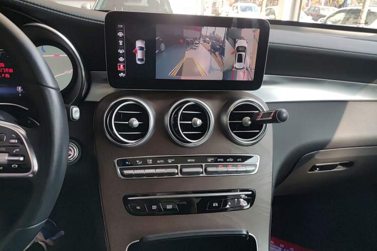 Used Mercedes-Benz GLC 2020 GLC 260 L 4MATIC Luxury Model