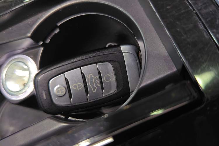 Used Hongqi H9 2020 3.0T Smart Connect Flagship Edition
