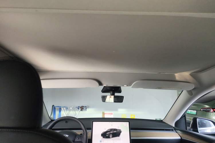 Used Tesla Model Y 2022 Rear-Wheel-Drive Version
