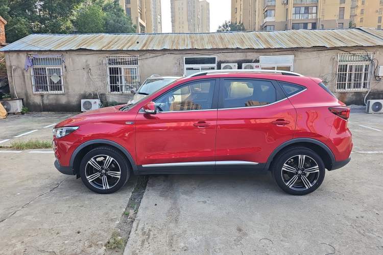 Used MG ZS 2020 Global Bestseller with 1.5L Engine Manual Transmission and a Massive 65-Inch Panoramic Sunroof Version
