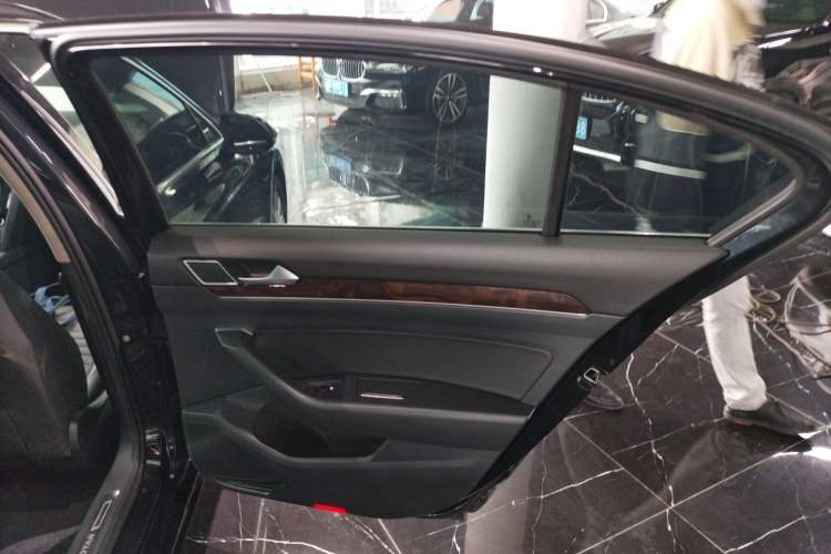 Used Volkswagen Magotan 2019 330TSI DSG Luxury Version China VI Standard
