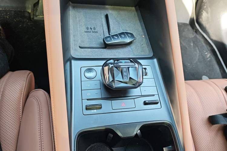 Used BYD Song L EV 2025 Intelligent Driving Version 662 km LiDAR Excellence Edition