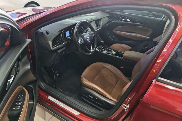 Used Buick Regal 2019 20T Elite Version China V Standard