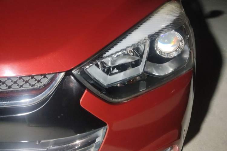 Used  Refine S2 2015 1.5L CVT Luxury Smart Version