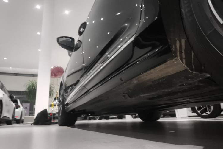 Used Volkswagen Passat 2024 380TSI Dragon Glory Edition
