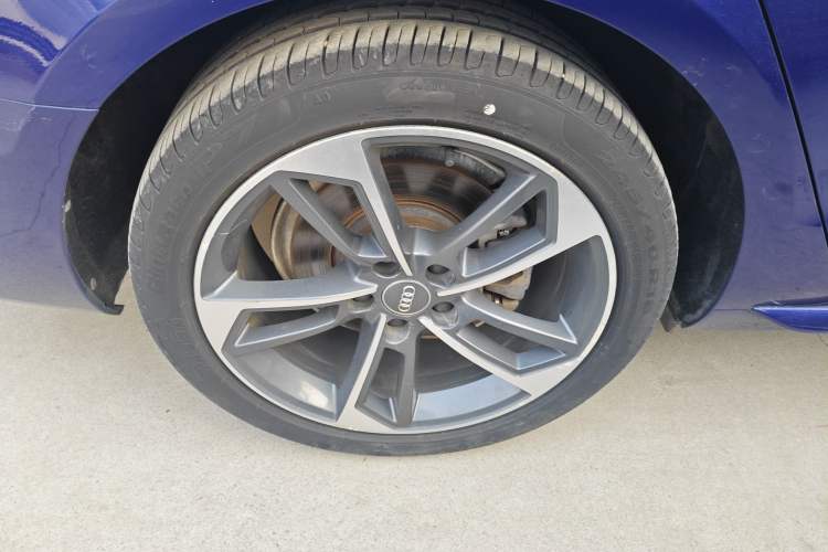 Used Audi A4L 2020 40 TFSI Fashion Dynamic Model