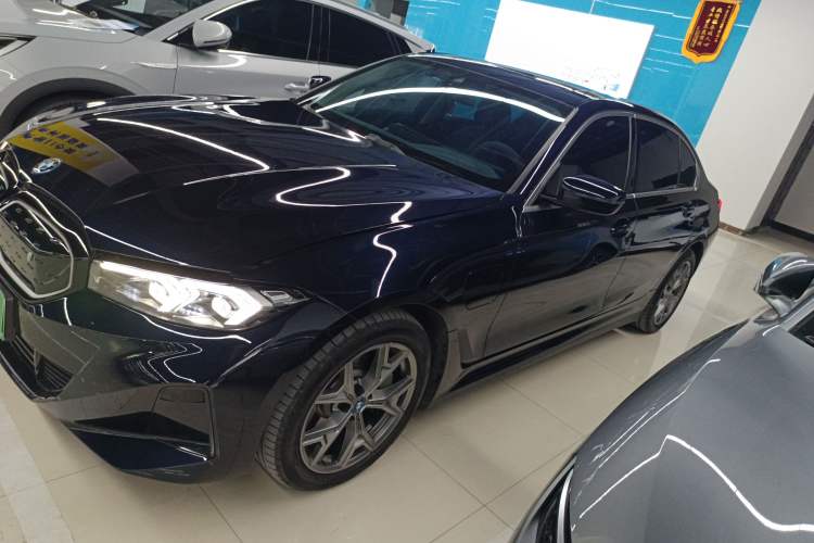 Used BMW i3 2022 eDrive 35 L
