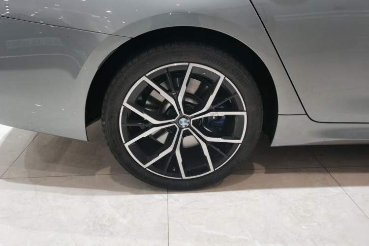 Used BMW 5 Series 2022 Second Facelift 530i M Sport Package