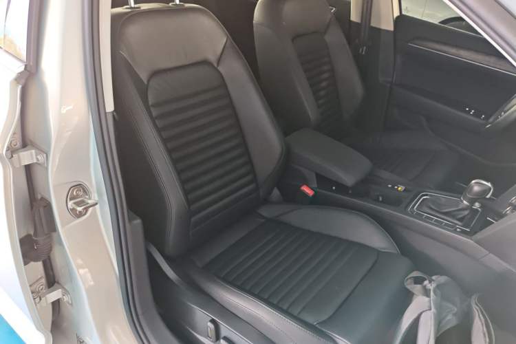 Used Volkswagen Magotan 2019 330TSI DSG Leading Model China VI Standard