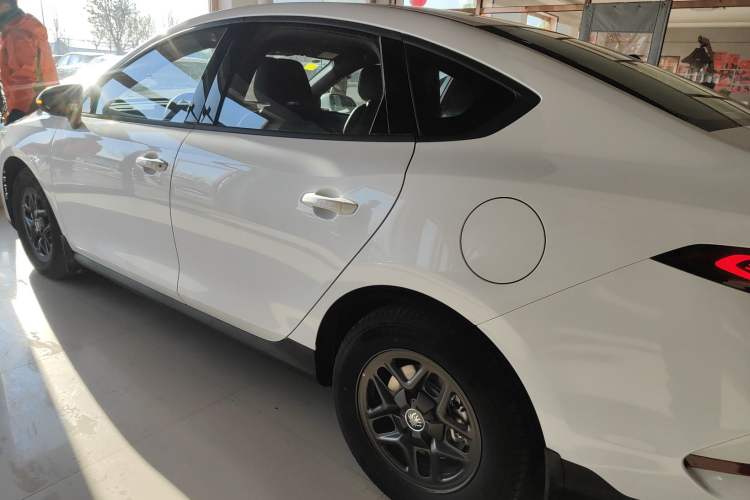 Used BYD Qin PLUS 2025 DM-i Smart Drive 55KM Leading Model
