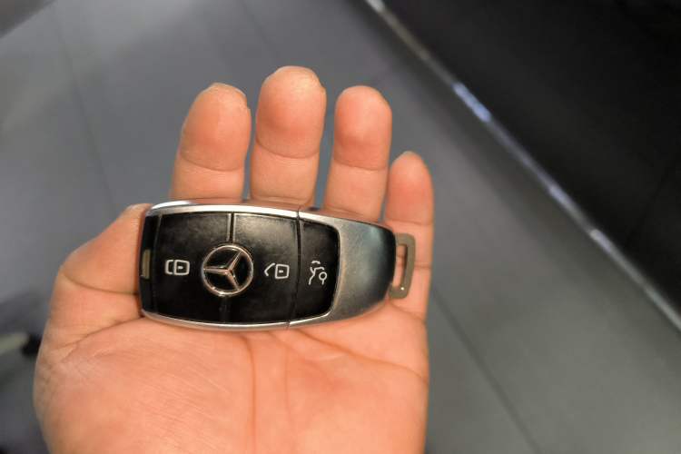 Used Mercedes-Benz E-Class 2019 E 300 L Luxury Model
