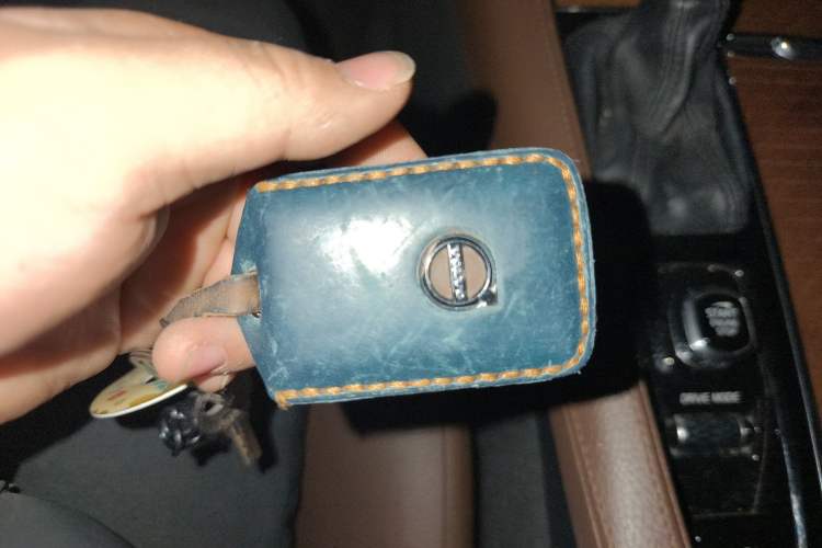 Used Volvo S90 2020 Facelift T5 Smart & Luxurious Edition
