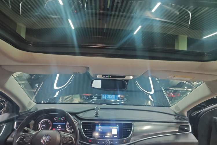 Used Buick LaCrosse 2022 652T Luxury Version
