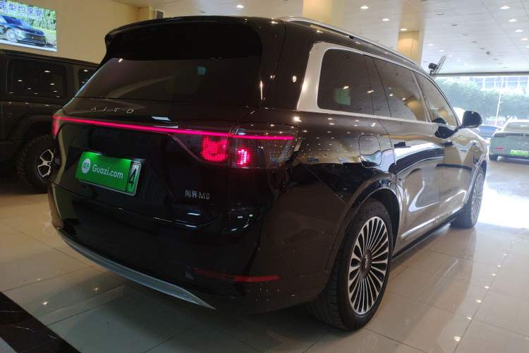 Used Hima AITO M9 2024 Range-Extended Ultra Version 52 kWh 6-Seater Model
