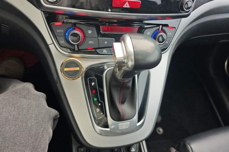 Used Haval H6 2015 Sport Edition 1.5T Automatic Two-Wheel Drive Luxury Model