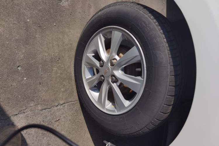 Used Chevrolet Sail 2015 Sail 3 1.3L AMT Ideal Edition
