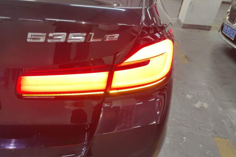 Used BMW 5 Series New Energy 2022 Second Facelift 535Le M Sport Package
