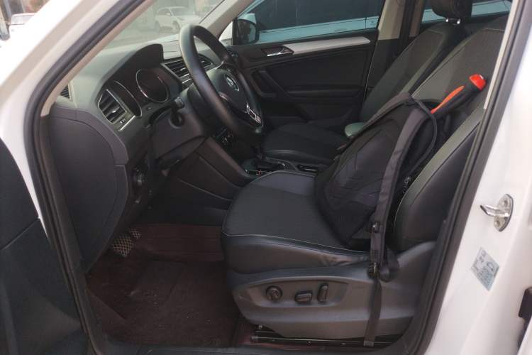 Used Volkswagen Tiguan L 2017 330TSI Automatic Two-Wheel Drive Luxury Edition
