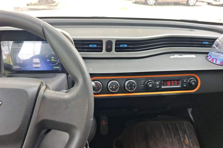 Used Wuling Hongguang MINIEV 2020 Freedom Version Lithium Iron Phosphate
