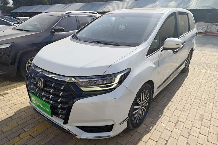 Used Honda Elysion 2022 2.0L eHEV Luxury First Edition
