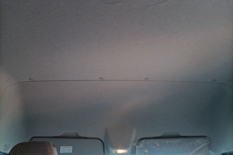 Used JMC Fushun 2023 2.0T Manual Short-Wheelbase Mid-Top Commercial Multi-Purpose 6-Seater Passenger Vehicle