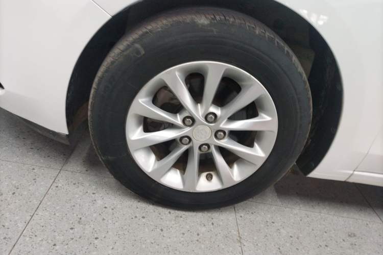 Used Buick GT 2018 15T Dual-Clutch Advanced Model China V Standard
