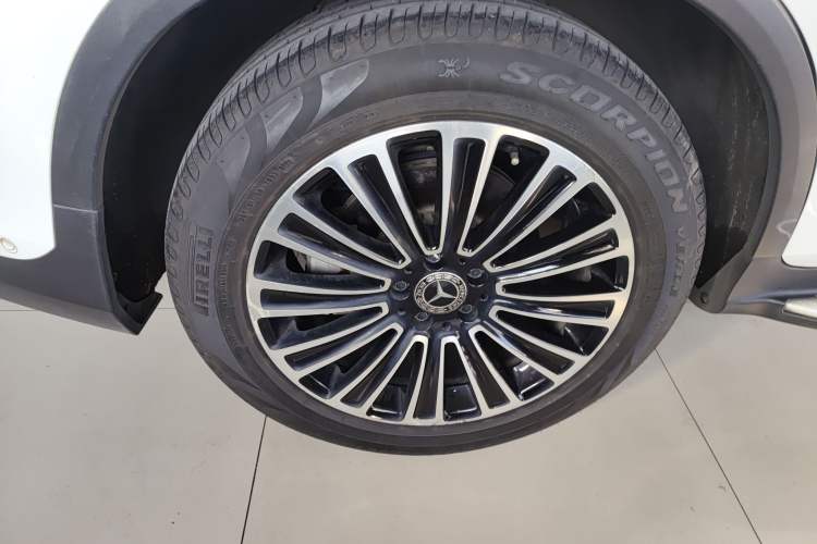 Used Mercedes-Benz GLC 2018 Facelifted GLC 260 4MATIC Dynamic Edition