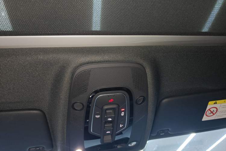 Used Audi A4L 2022 40 TFSI Luxury Dynamic Model
