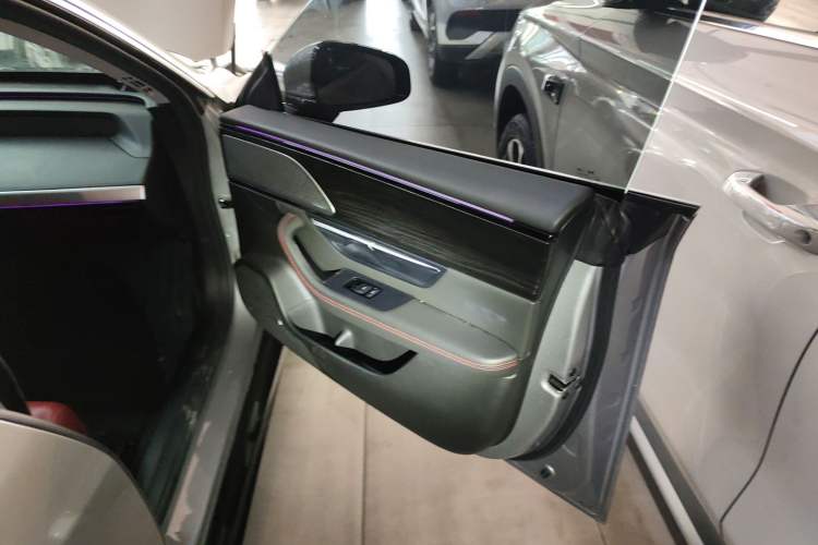 Used XPeng P7 2022 670N+