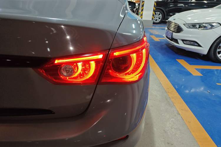 Used Infiniti Q50L 2015 2.0T Enjoyment Edition
