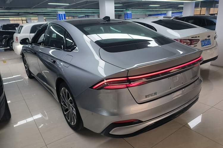 Used Lincoln Z 2024 2.0T Two-Wheel Drive Prestige Hybrid Version