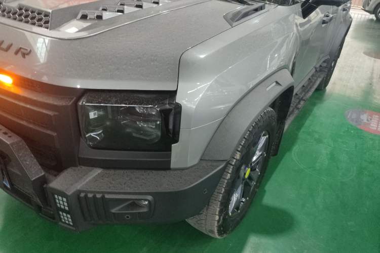 Used JETOUR Traveler 2023 2.0T All-Wheel Drive CrossPRO+
