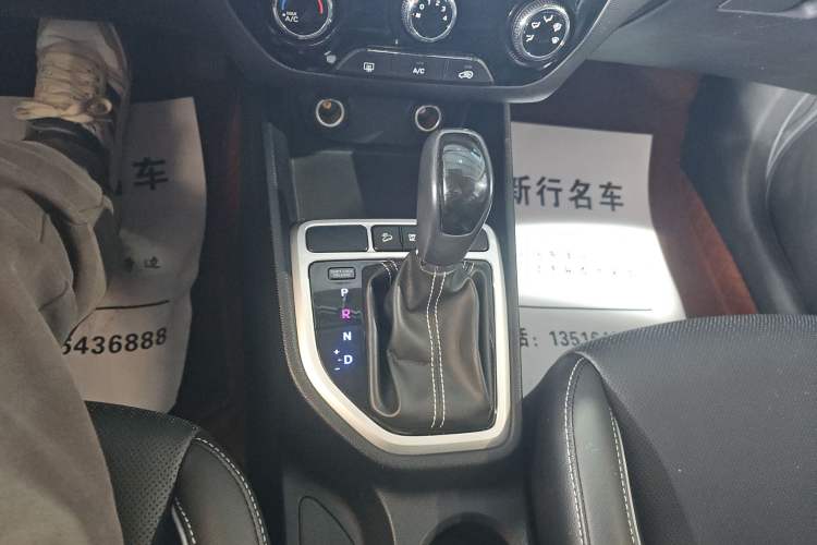 Used Hyundai ix25 2017 1.6L Automatic Smart Version
