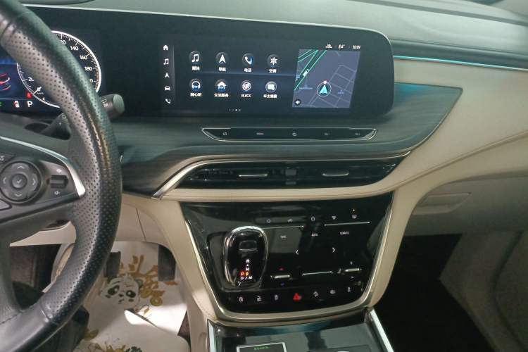 Used Buick GL8 2022 ES Landtrek 653T Comfort Edition
