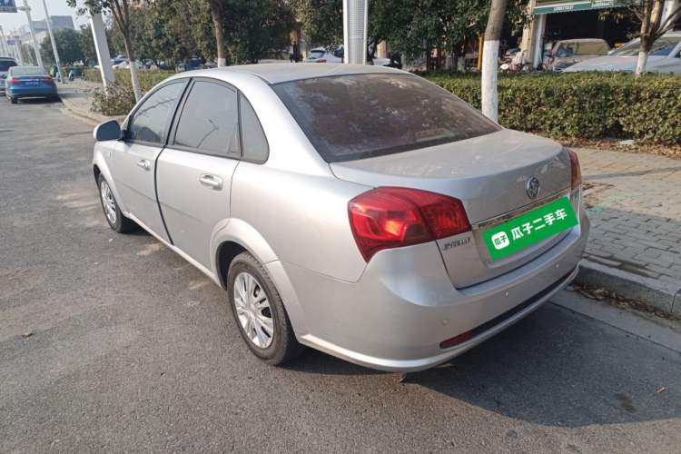 Used Buick Excelle 2015 1.5L Automatic Classic Model
